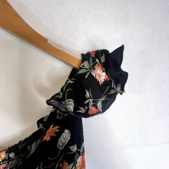 Ambiance Floral Flutter‎ Sleeve Maxi Dress Split Skirt Size Small - Picture 5 of 13